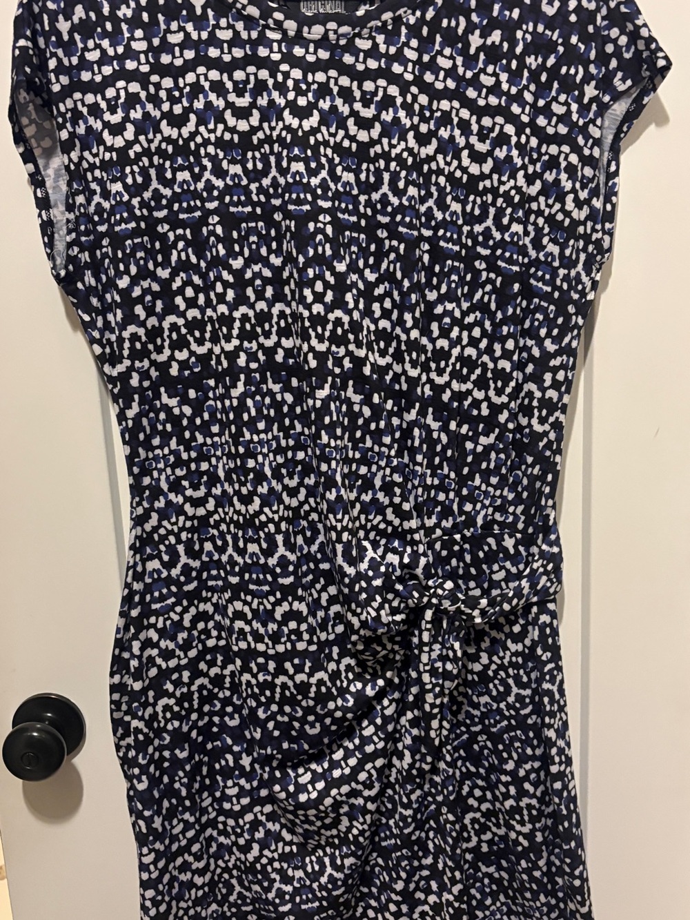 Original - Nicole Miller Knit Tie-Waist Women’s Dress - Navy Blue Pattern